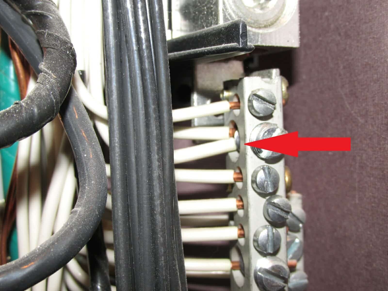 Neutral Bar With Two Wires in One Hole Buyers Ask