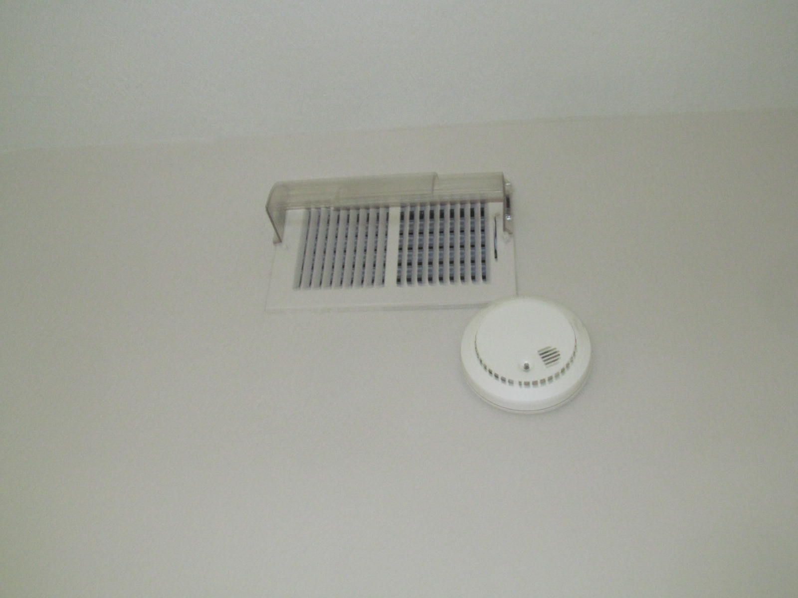 Smoke alarm by vent may fail