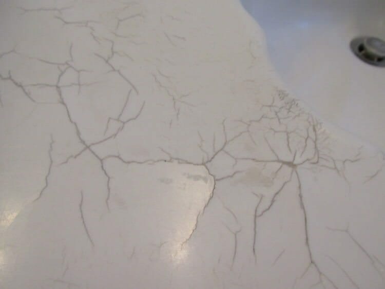 cracks in kitchen sink