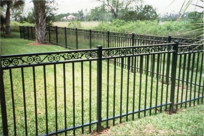 Metal Fences and Gates: Rust and Damage - Paint, Repair or ...