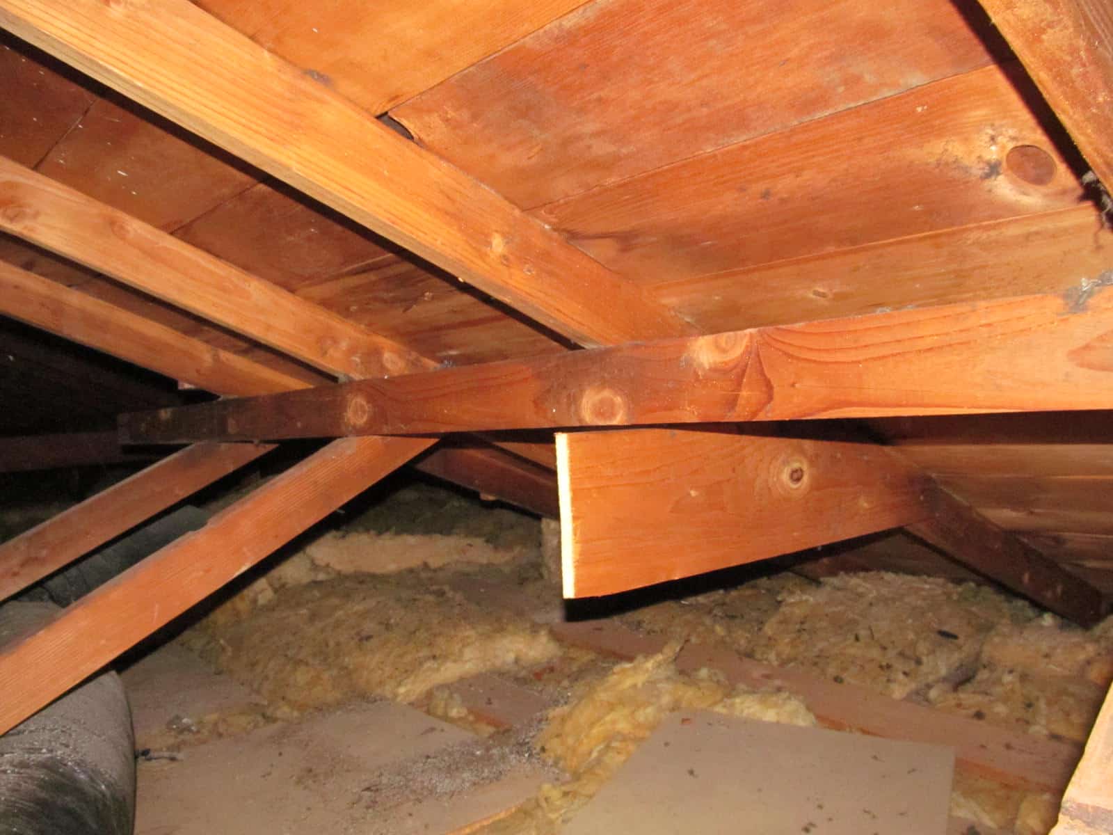 Sagging, Bowed or Wavy Roof Check the Attic for 6 Things Buyers Ask