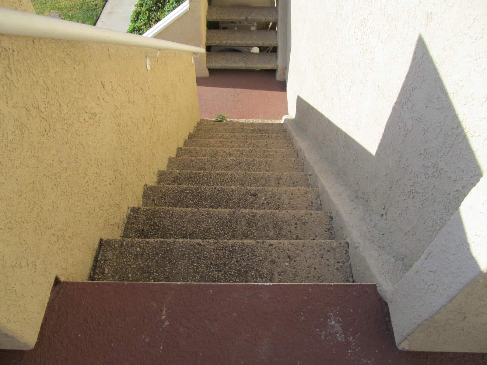 Stairs missing railing is hazardous