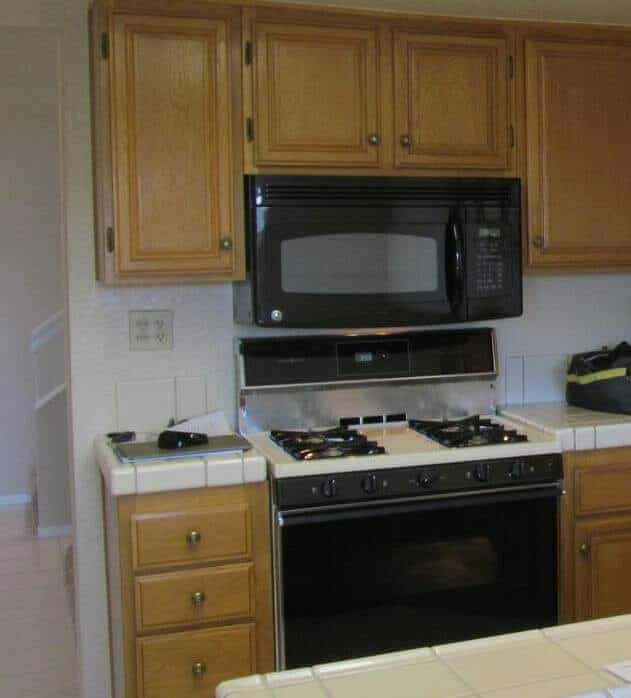 Stove top clearance to microwave bottom Buyers Ask