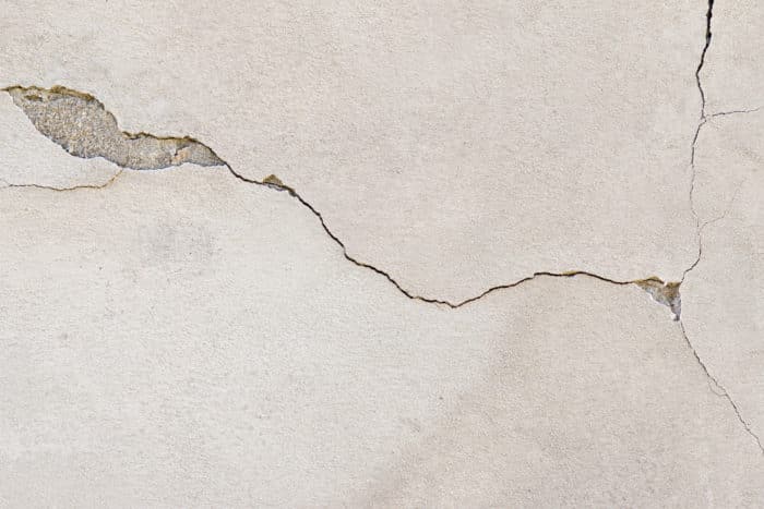 Stucco cracks